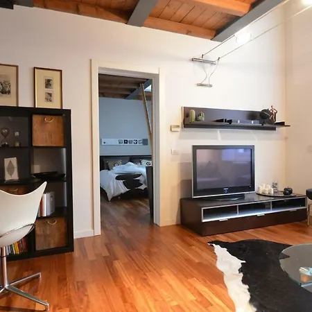 Modern Design Flat Apartment Montevarchi